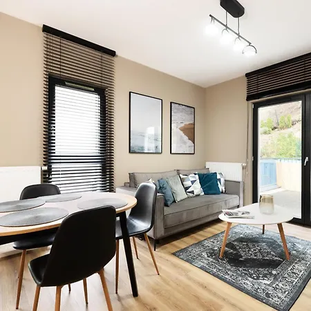 Modern Beige And Grey 3city In By Renters * غدينيا